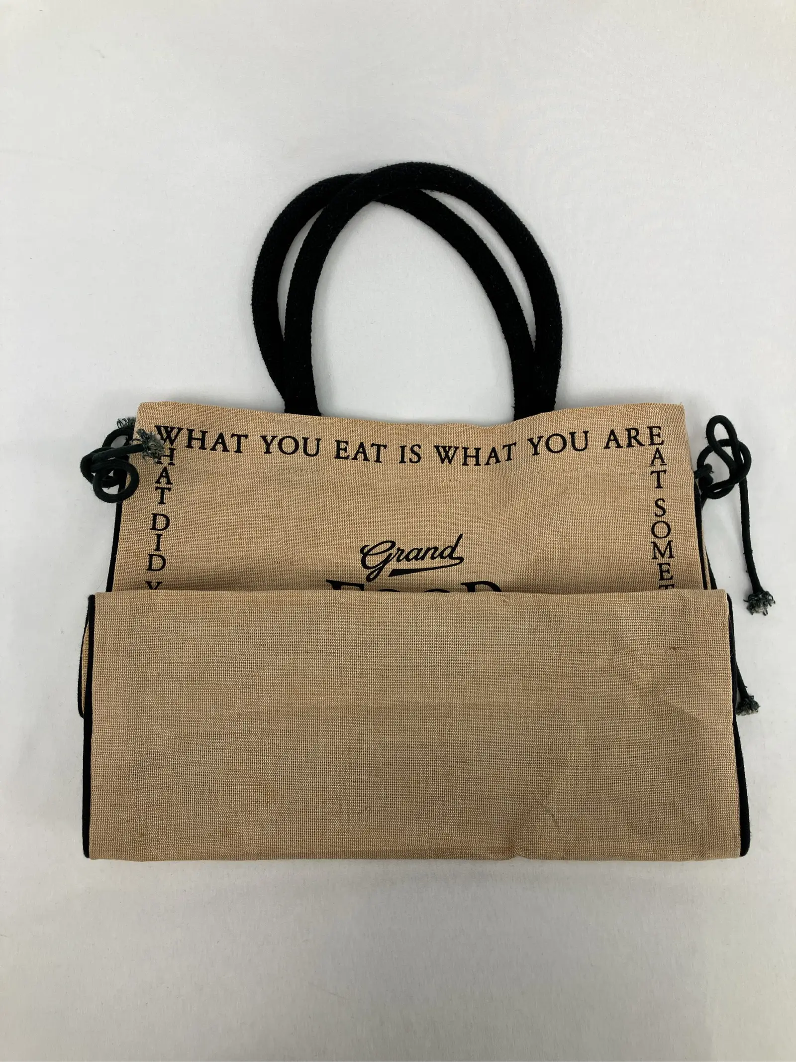 https://r2-worker.digdig.jp/product/fbb146d6-a15a-4579-a404-4ba5e6169f99/520e4f90-79c9-4e82-8ccf-bb86bb949f9f