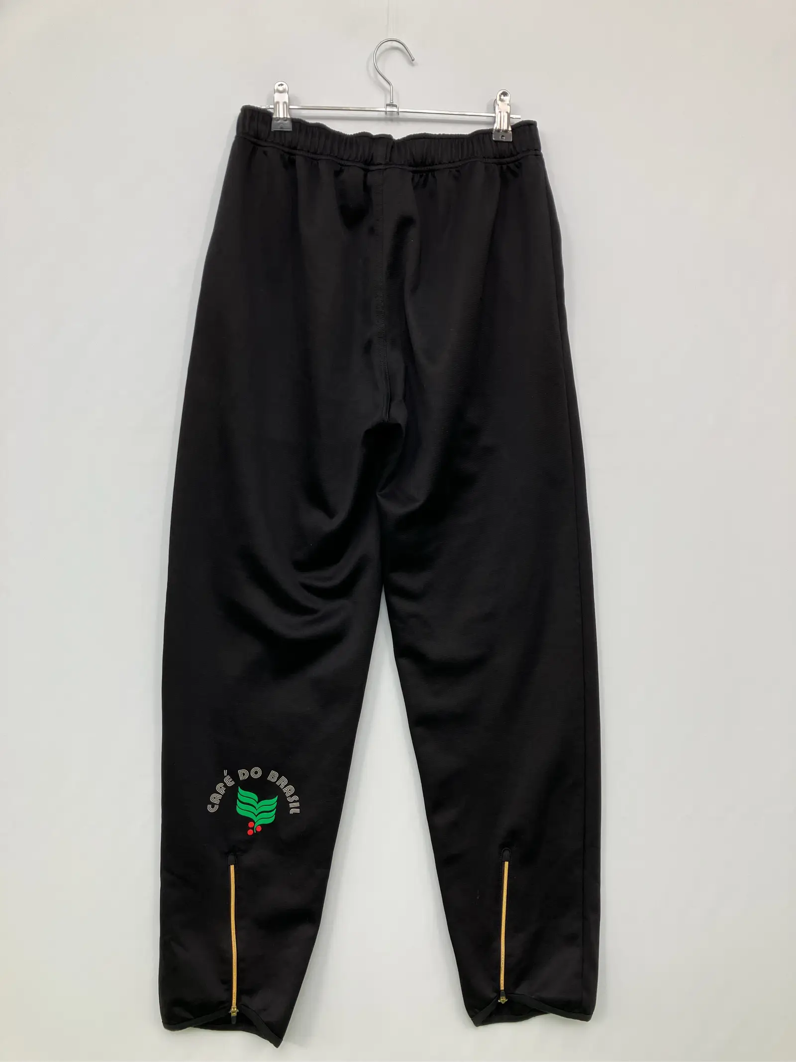 https://r2-worker.digdig.jp/product/fbe0930e-5779-4aa7-846d-79c10152e691/a357eb0b-d71f-42c3-9492-80f492c8d758