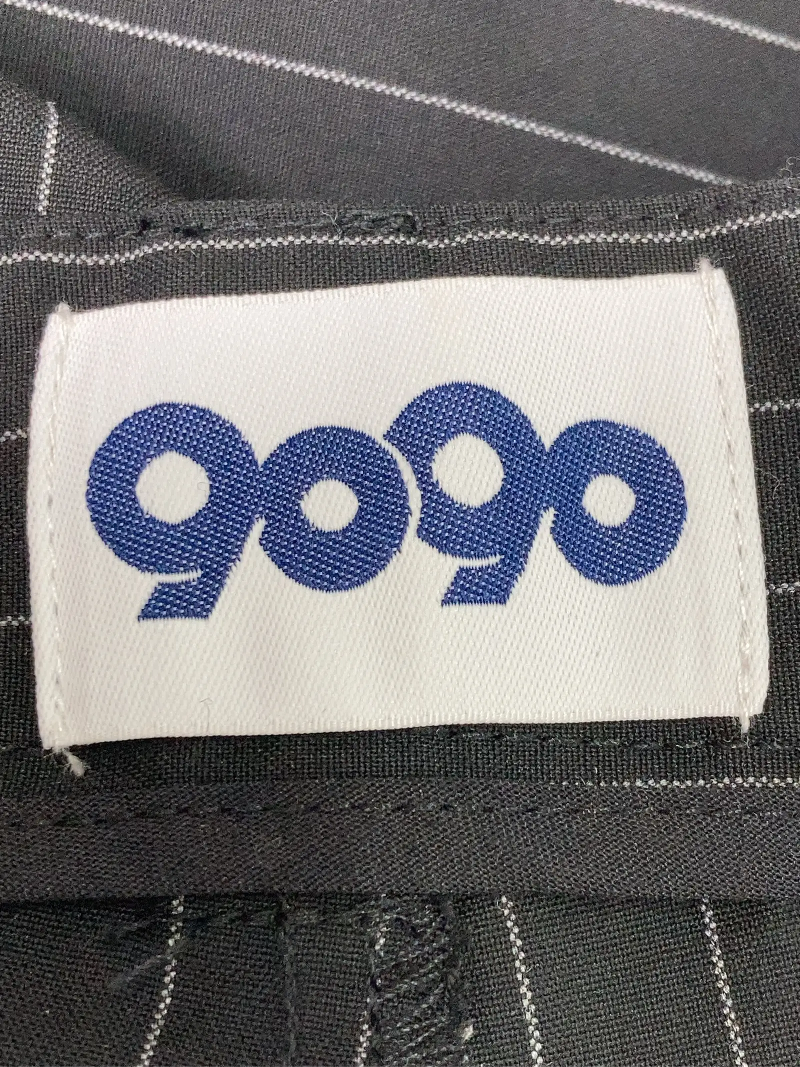 https://r2-worker.digdig.jp/product/fc502f62-ff9e-43a1-9766-8e5d30a500f2/d46f60de-8c4c-4b53-a312-5450b6fef70f