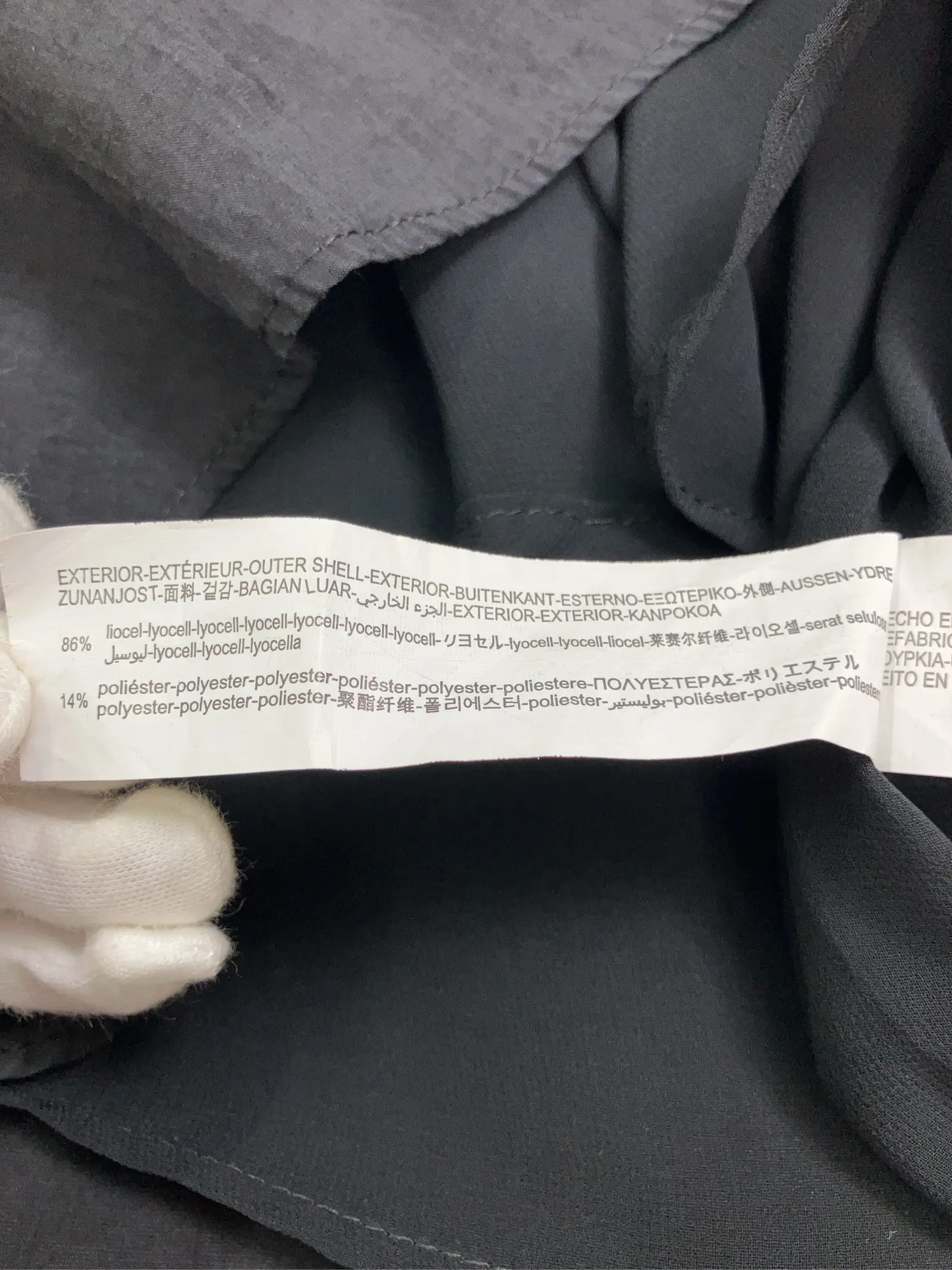 https://r2-worker.digdig.jp/product/fc510723-5b1c-4c79-9b74-e63a001788ae/c8aed406-9250-40ec-b35c-06da9e54ac16