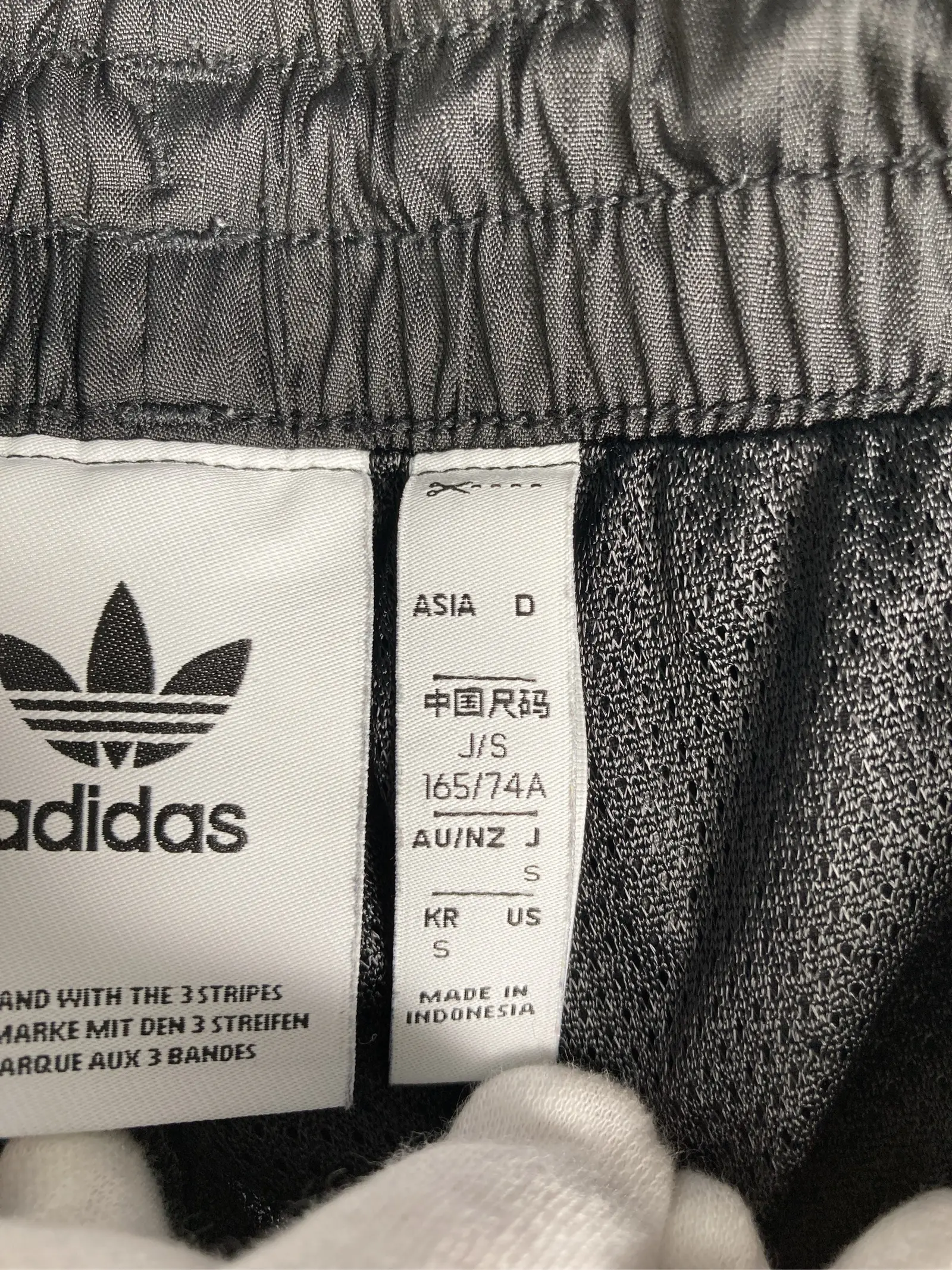 https://r2-worker.digdig.jp/product/fc57002d-b320-482d-a4ca-d4465f9217e9/b2adda46-6e57-4c60-a934-833a5d9e4076