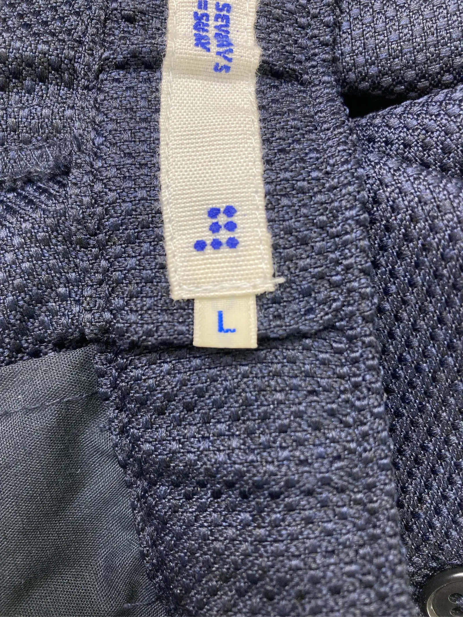 https://r2-worker.digdig.jp/product/fcc58028-2018-4b31-a12f-7e3f8fb81d7d/ee6626c4-cce5-485a-85f0-cd39d2e70c74