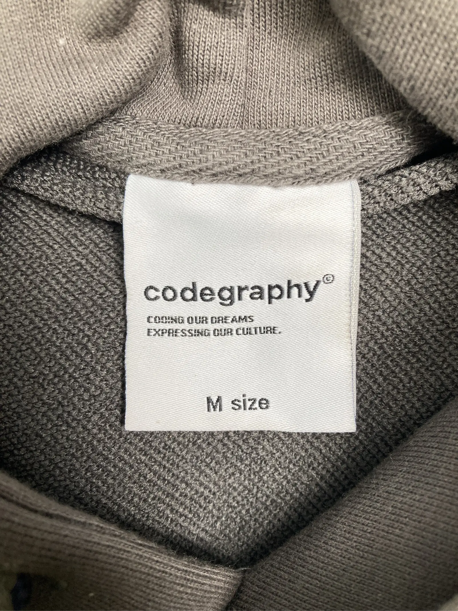 https://r2-worker.digdig.jp/product/fcd73e22-08ae-479a-9e5d-b8e1eca81c48/f4d802d9-8a9a-4725-ae55-f81413fd60d7