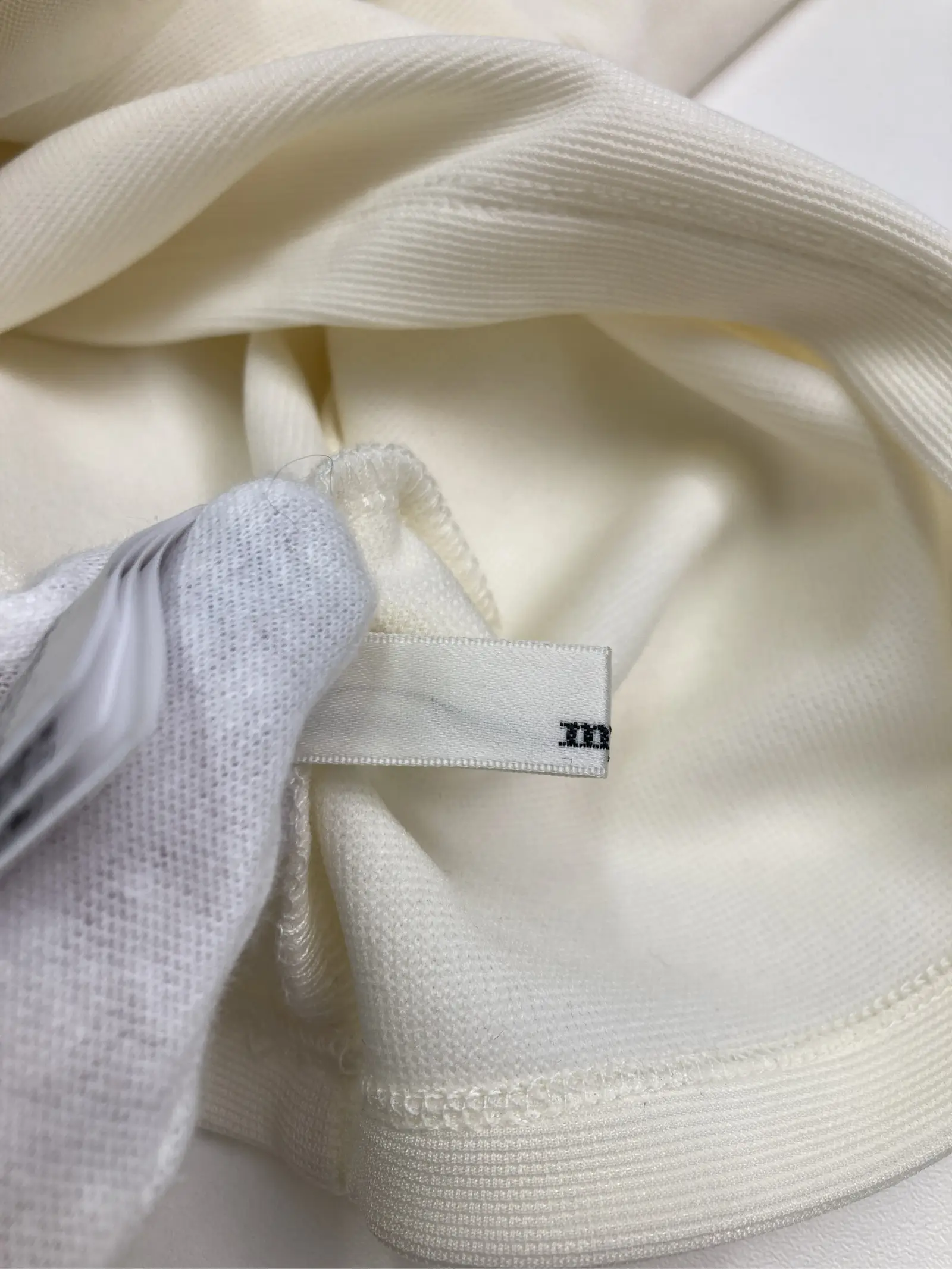 https://r2-worker.digdig.jp/product/fd593f35-e544-4258-8b71-16254b9e93d8/077c816c-f874-4980-ba9a-f026960c52ea