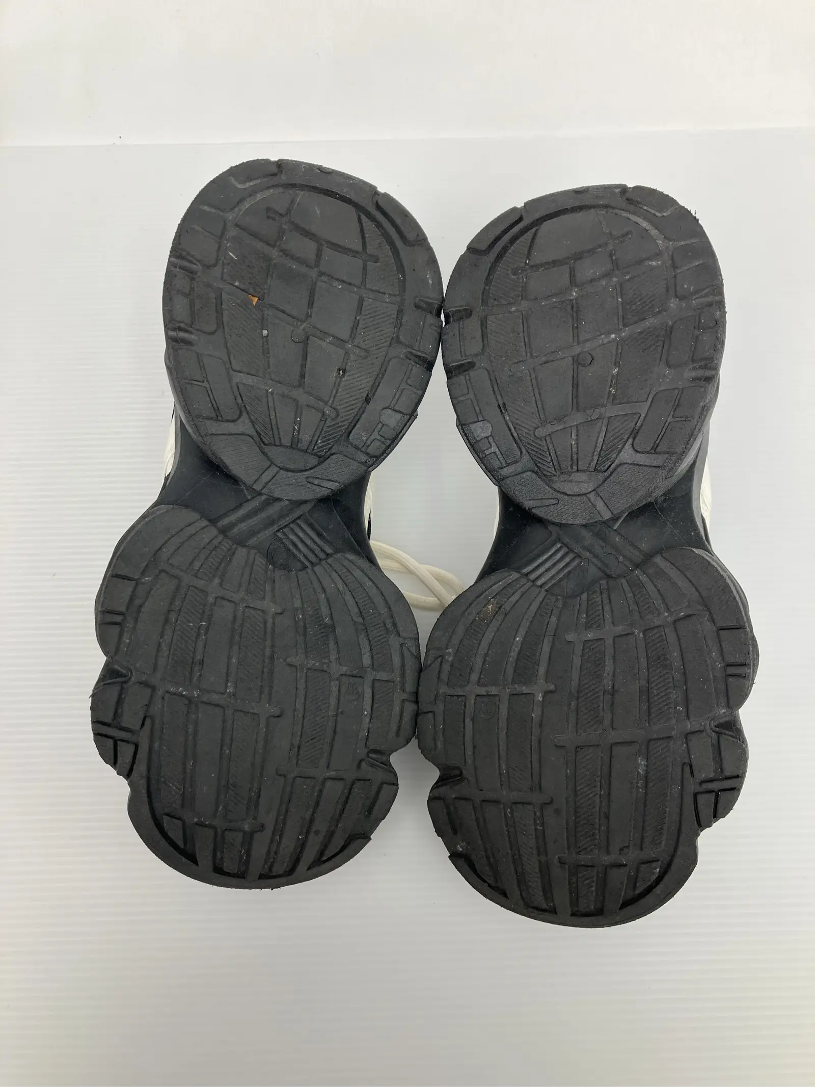 https://r2-worker.digdig.jp/product/fd68f65a-6753-4d9d-aad1-cd6b43fa92aa/c21a91eb-1fdb-472d-9a75-e97a1dd66172