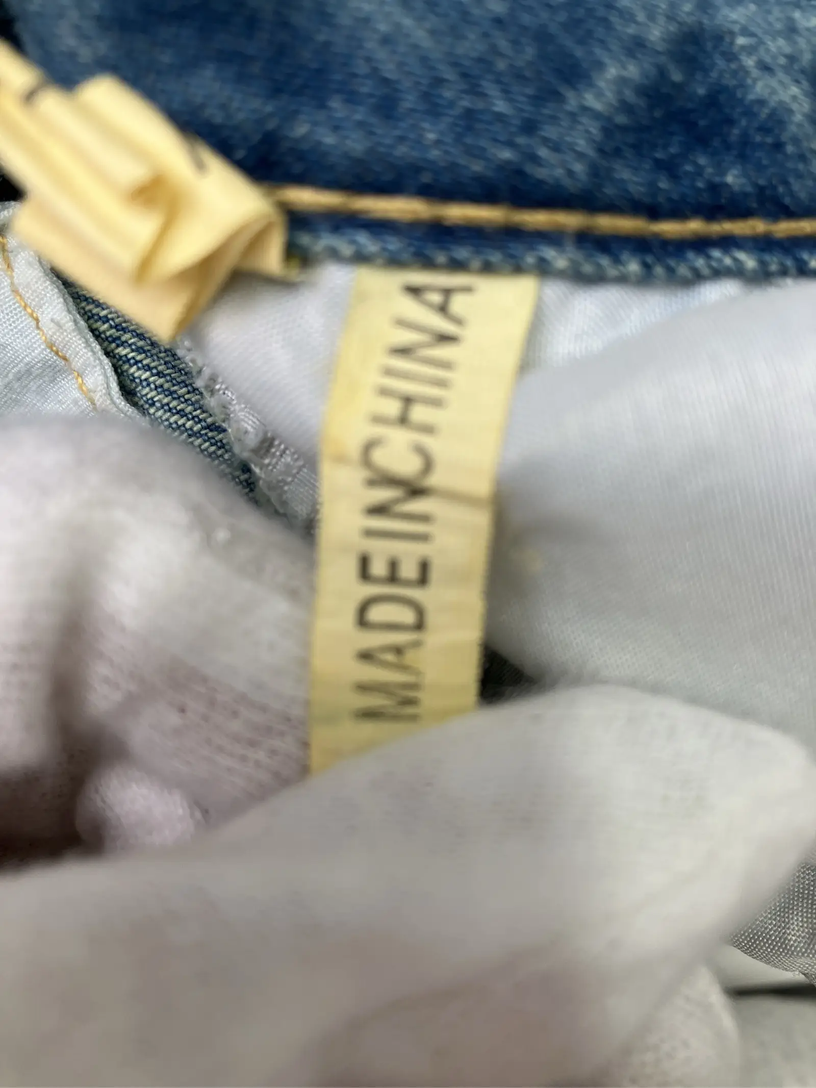 https://r2-worker.digdig.jp/product/fda69873-c50d-4f9e-83f1-63b53bae8978/8c3d0df3-4289-4862-9176-df2e797be300