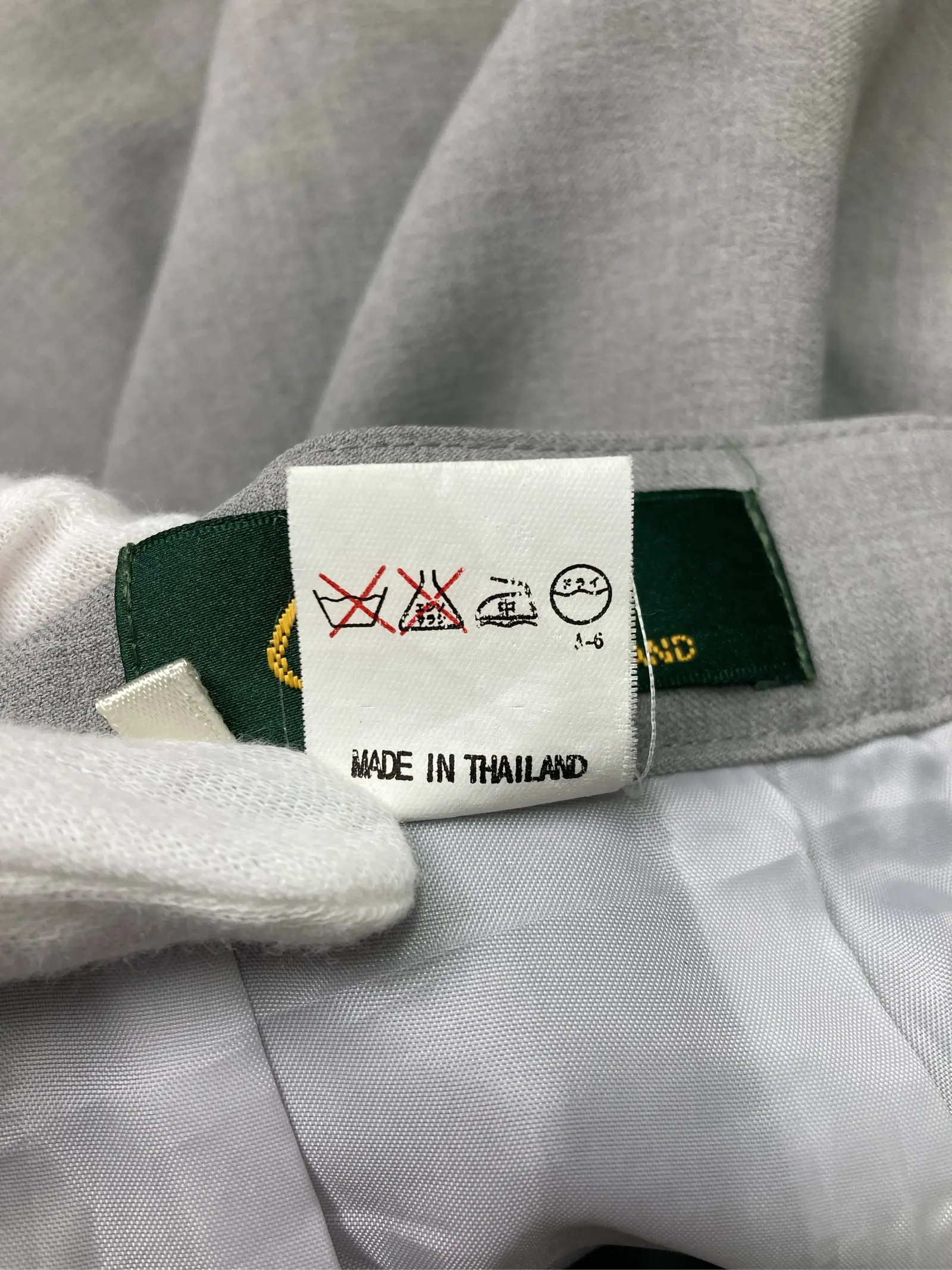 https://r2-worker.digdig.jp/product/fdac1c7c-b48b-4501-9996-149b0a47f182/6a2dbe4b-1d27-483a-97ce-a3db03190283