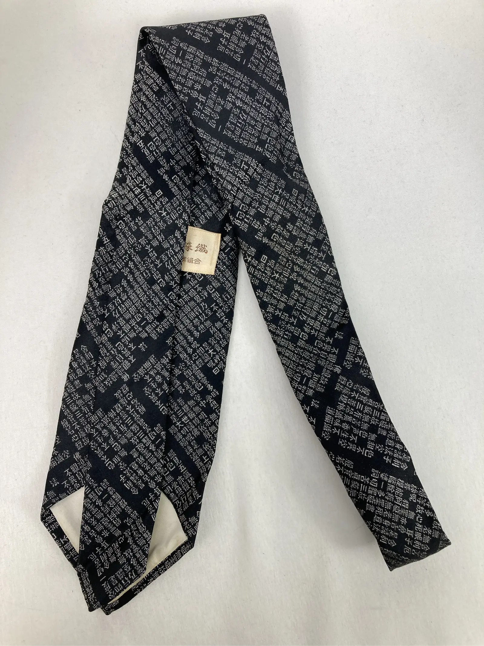 https://r2-worker.digdig.jp/product/fde8a545-6a39-4200-93df-bf14e405ba5c/6911825d-59b3-4a60-98ad-9ce9bc70e882