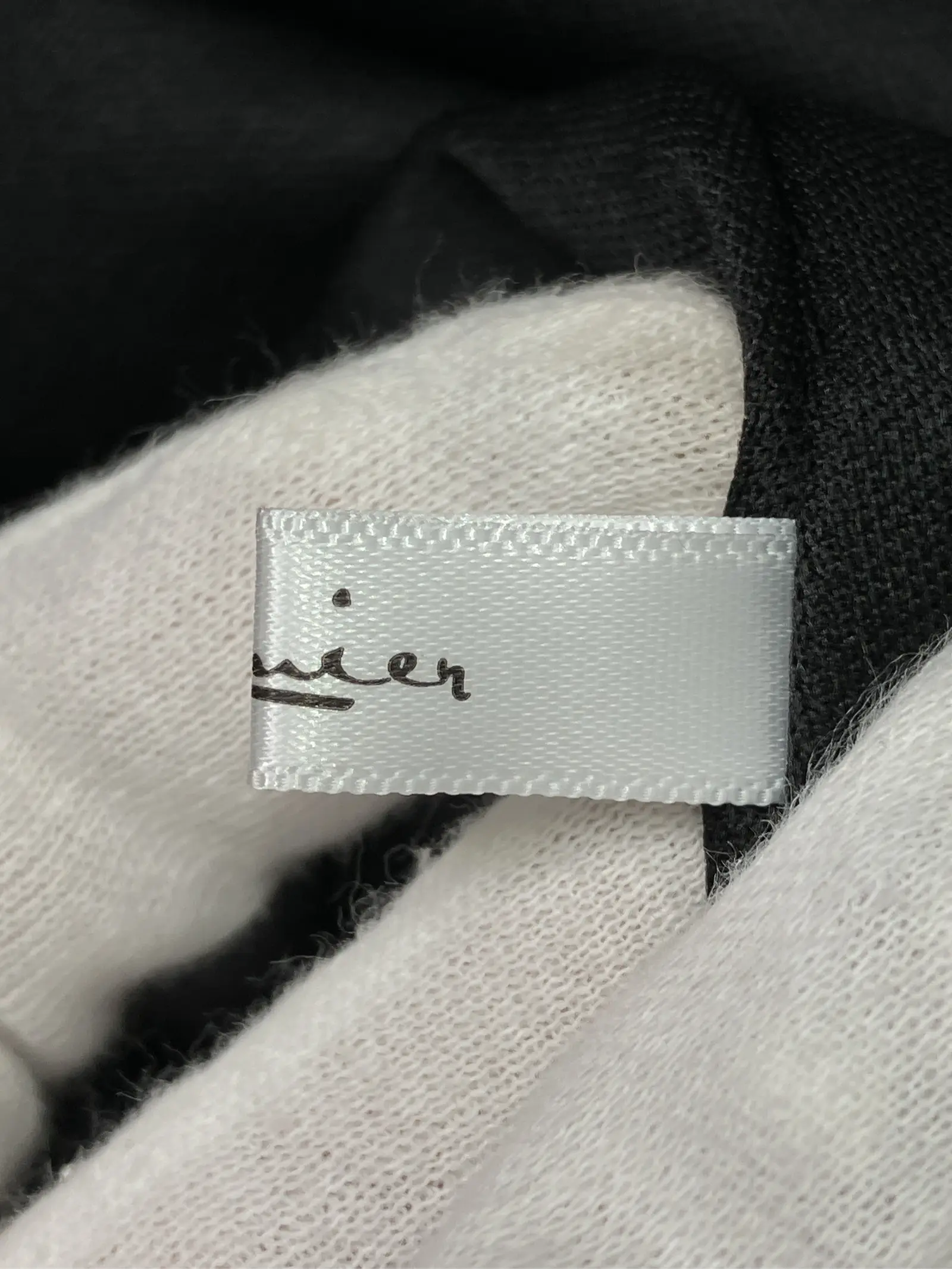 https://r2-worker.digdig.jp/product/fe7cc5f0-85de-4af5-8b5c-30447cccad43/2b8cae88-d4cb-4032-bf83-b04363874236