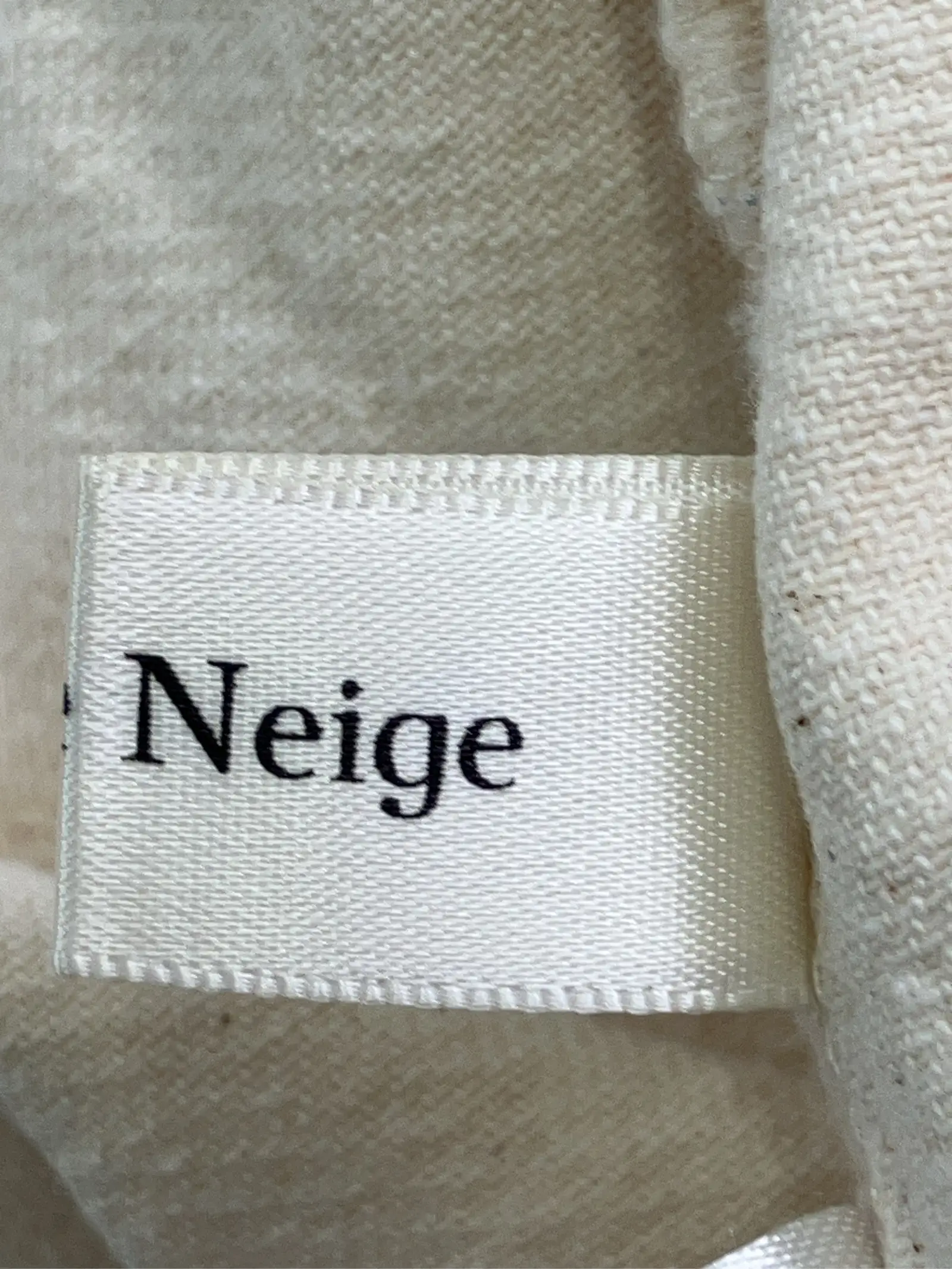 https://r2-worker.digdig.jp/product/fee74756-58c2-47b7-8a4c-90efd3d9f273/dfb59a2c-698d-4268-9cb2-e1df491f698c