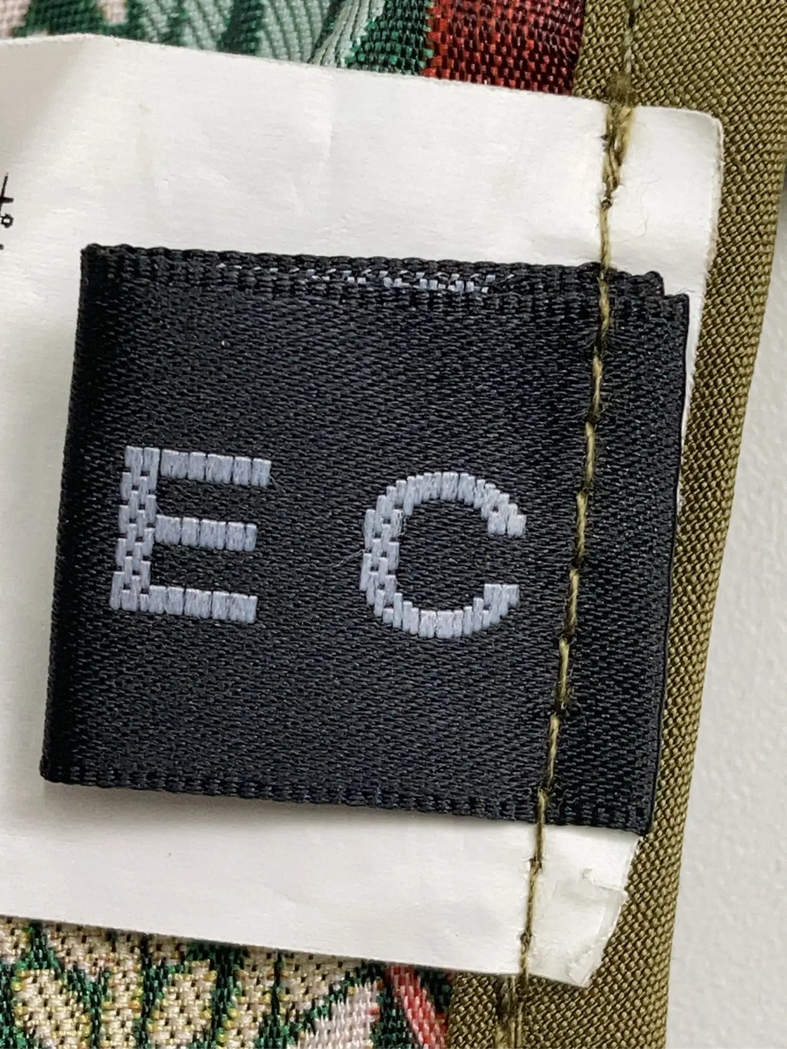 https://r2-worker.digdig.jp/product/ff0eb472-3556-4b4e-a531-a932ed676640/5e103ae8-d3e4-4637-8ef0-e47b0450eef3