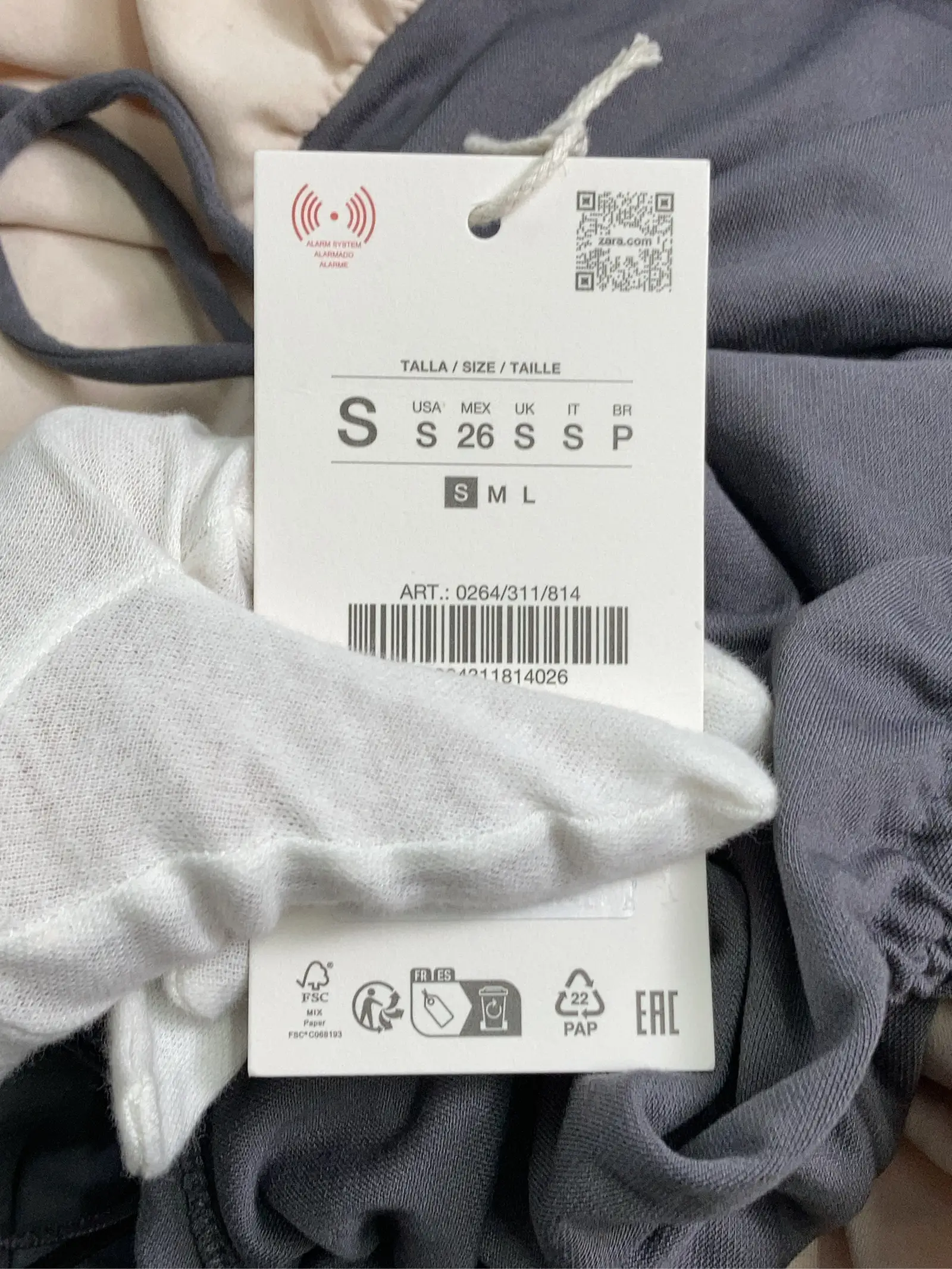 https://r2-worker.digdig.jp/product/ff14b3cf-6805-43ba-affd-2ce4d2d24155/bb462706-1542-46dd-9453-5eee4ab8d472