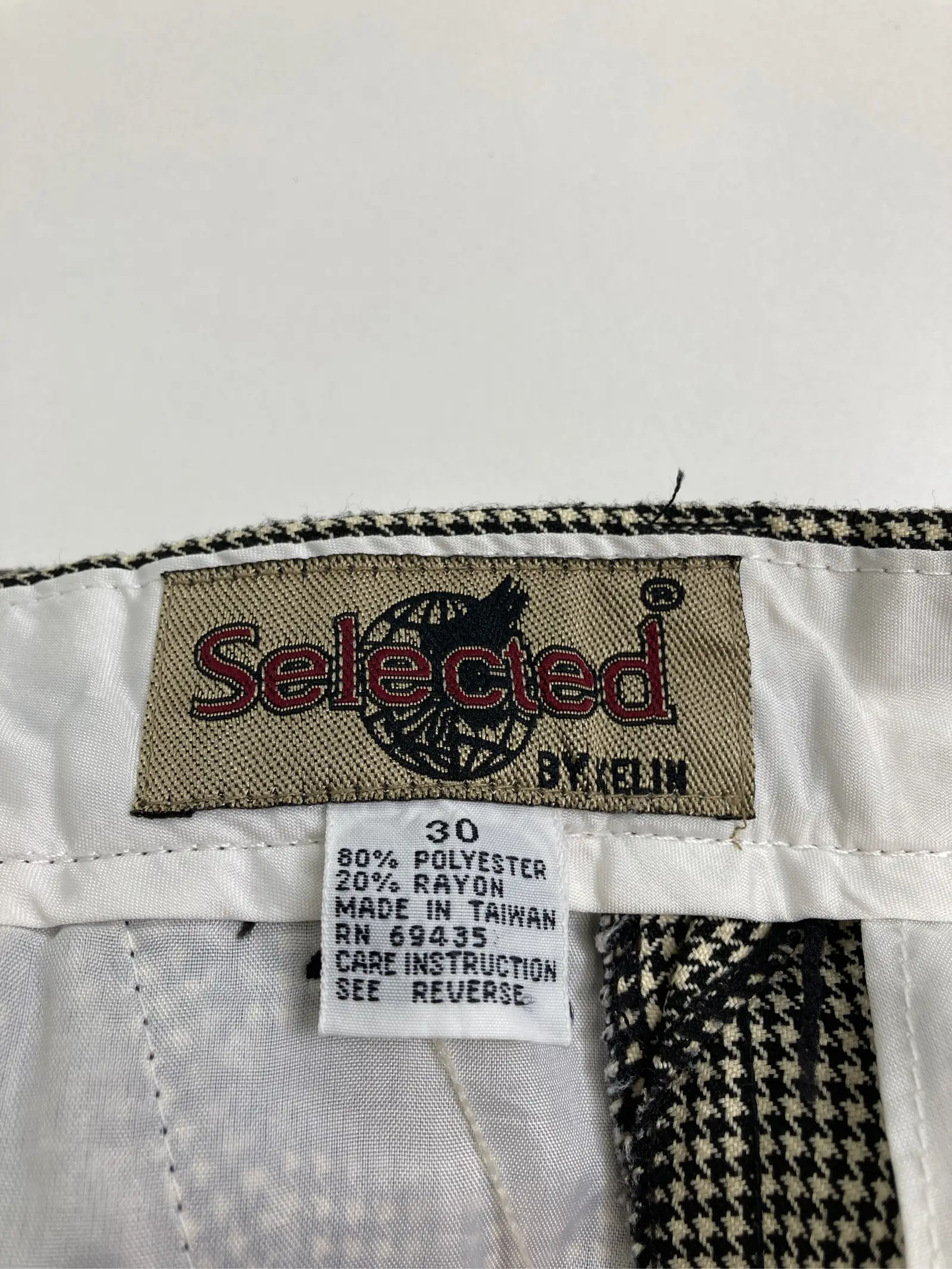 https://r2-worker.digdig.jp/product/ff168f10-3971-432a-89e9-6a98a8b8add1/3a5e59b5-3deb-45c8-9d8d-930a8688a641