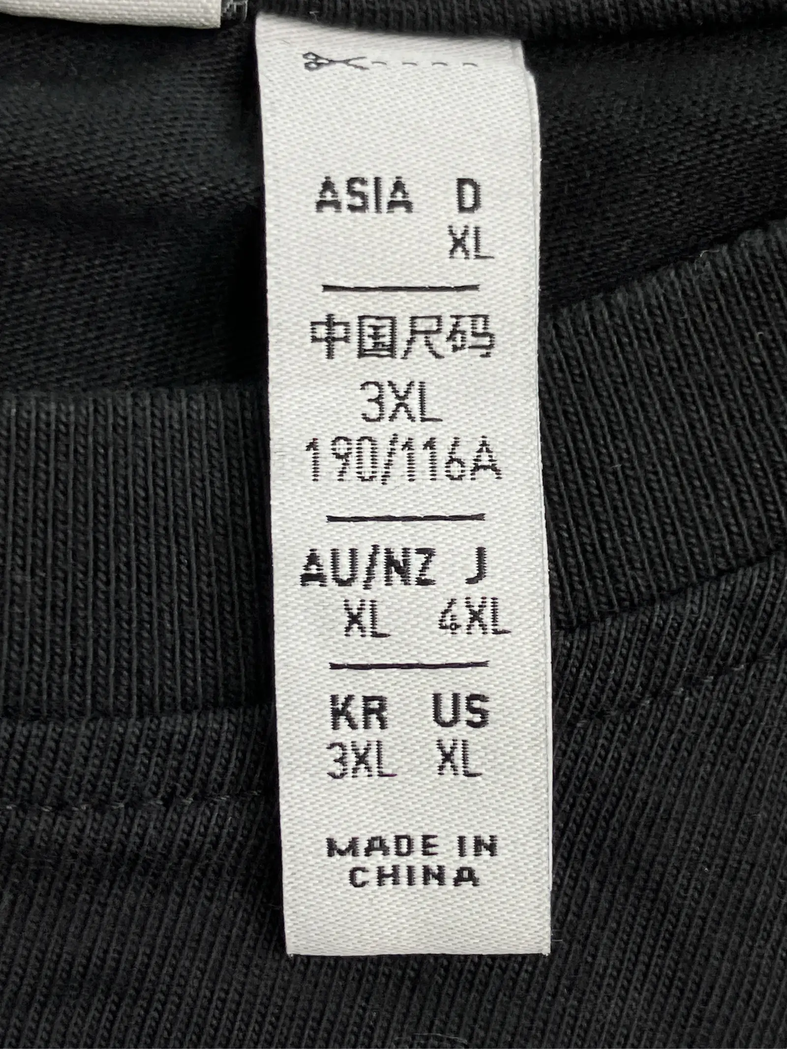 https://r2-worker.digdig.jp/product/ff9d00aa-47ff-4c29-880e-6ef720236b00/8b812852-10a9-46fc-95c0-f9c738bbf5fb