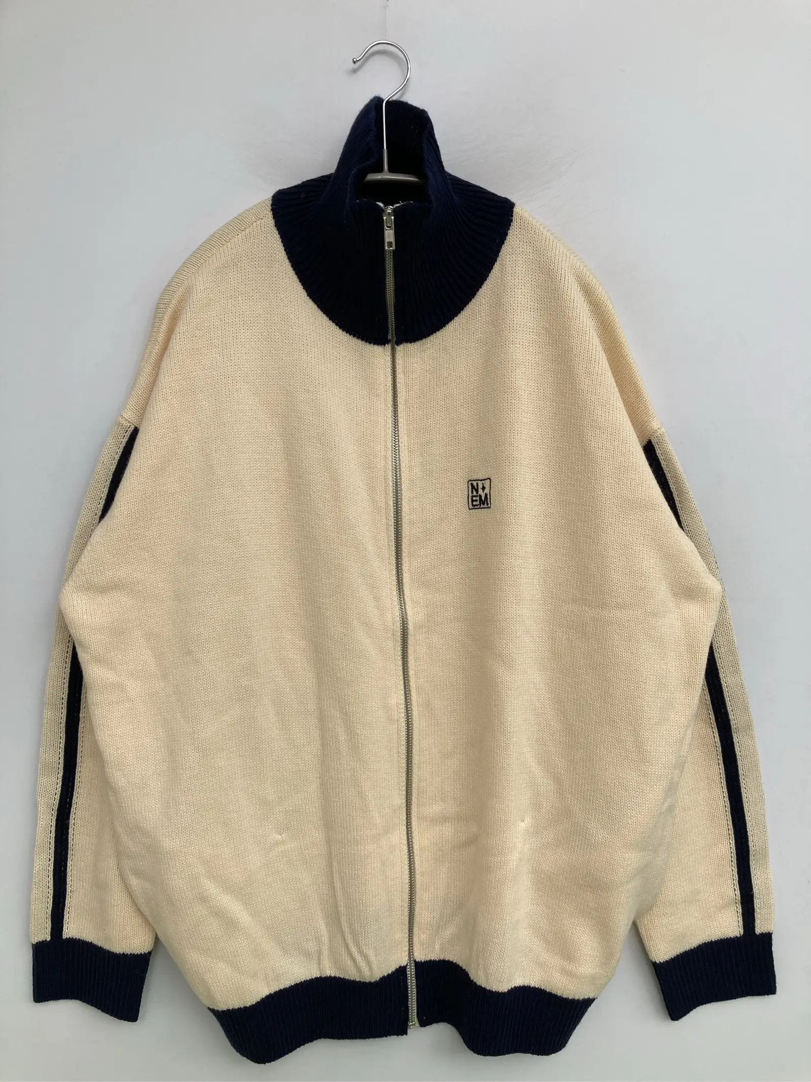 https://r2-worker.digdig.jp/product/ffb02896-f37c-447b-9384-5533f8eb304c/a557f96a-48c3-498f-bb8e-d4f24f7f88b6